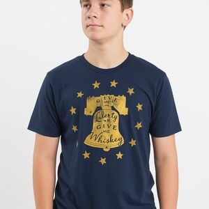 American Eagle Give Me Liberty Give Me Whiskey Bell Graphic USA Tee Size Small